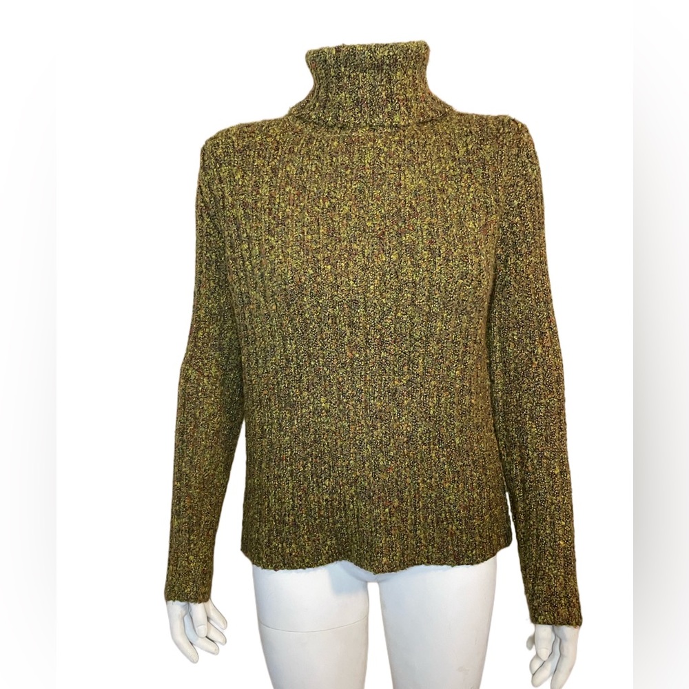 ROYAL ROBBINS TURTLENECK SWEATER IN GREEN